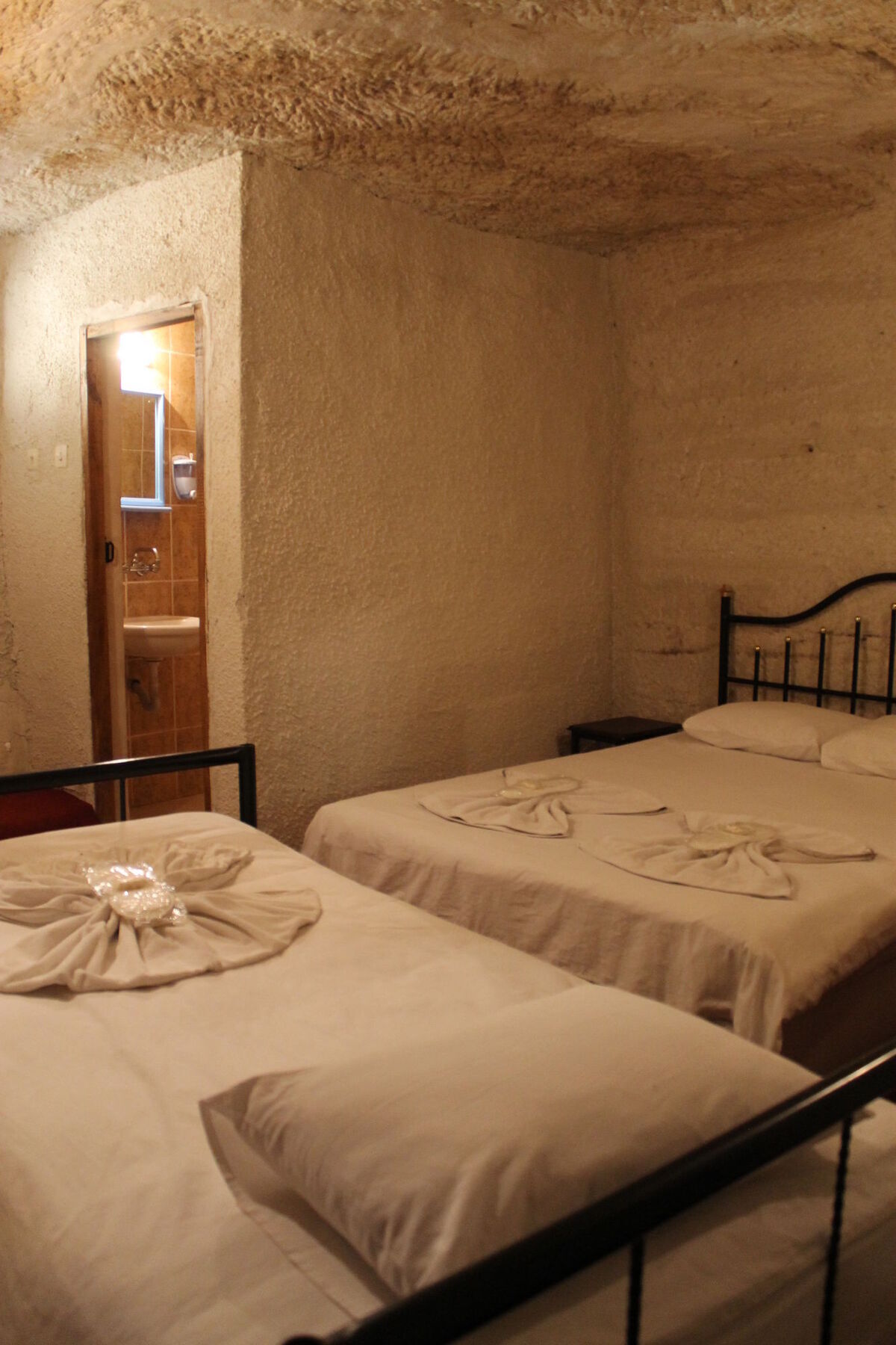 Yasin'S Place Backpackers Cave Hostel Göreme Kültér fotó